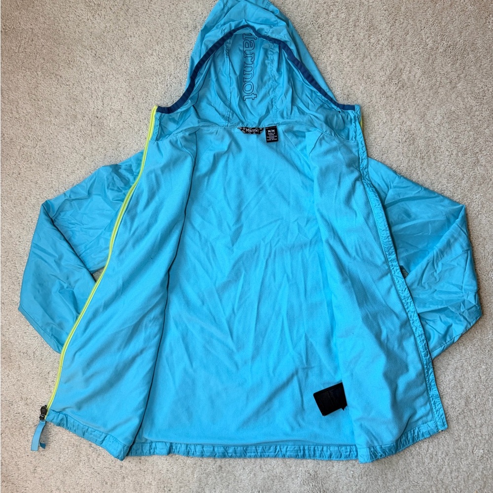 Marmot Girls Light Blue Jacket with Neon Yellow Zipper - Picture 7 of 16